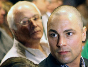 Oscar Pistorius' Brother Faces Own Homicide Charge